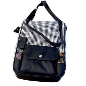 PICNIC at ASCOT wine and cheese tote